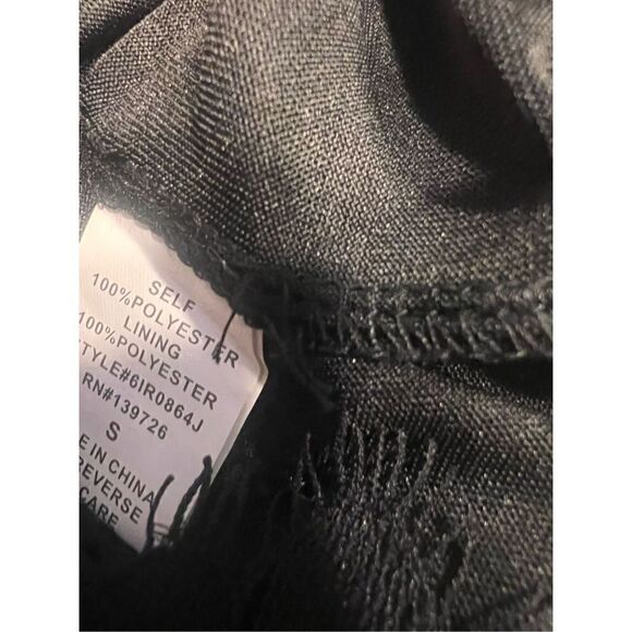 Kendall Kylie black lace romper stomper long flutter sleeve woman’s small - Picture 6 of 6